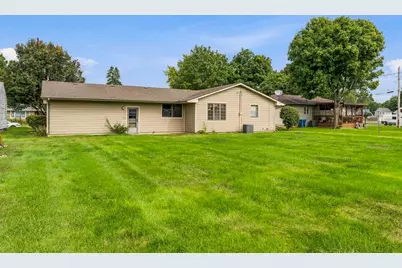 327 W Porter Street, Oglesby, IL 61348 - Photo 18