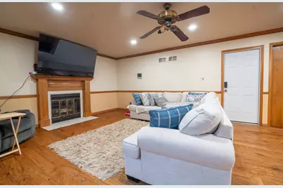 10300 S 75th Avenue, Palos Hills, IL 60465 - Photo 22