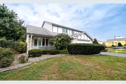 10300 S 75th Avenue, Palos Hills, IL 60465 - Photo 2