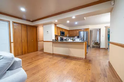 10300 S 75th Avenue, Palos Hills, IL 60465 - Photo 20