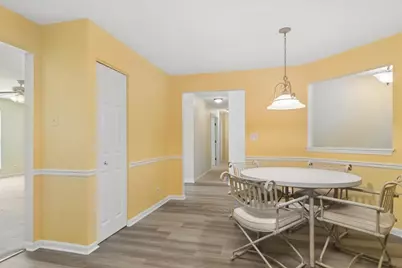 501 Grosse Pointe Circle, Vernon Hills, IL 60061 - Photo 6