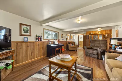301 E Vermont Street, Villa Park, IL 60181 - Photo 12