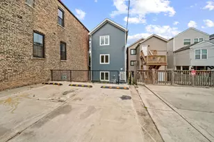 1355 W 16th St, Chicago, IL 60608 - Photo 20