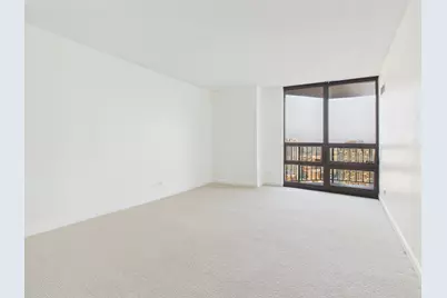 10 E Ontario Street #4205, Chicago, IL 60611 - Photo 10