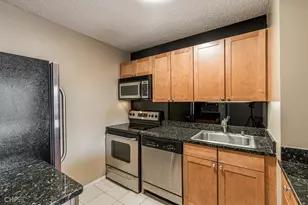 30 E Huron St, Chicago, IL 60611 - Photo 6
