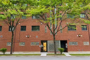 2453 S Archer Ave, Chicago, IL 60616 - Photo 1