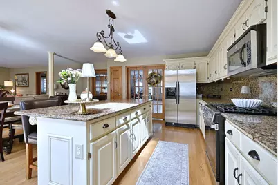 1739 Farwell Avenue, Des Plaines, IL 60018 - Photo 18