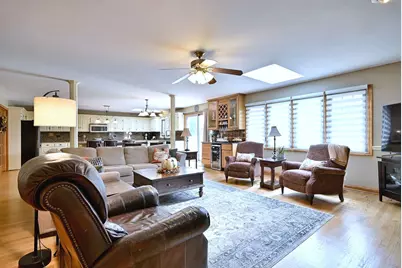 1739 Farwell Avenue, Des Plaines, IL 60018 - Photo 26