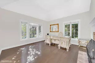 7160 Brae Ct, Gurnee, IL 60031 - Photo 6