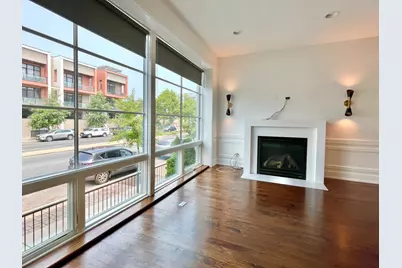 2453 W Irving Park Road #1E, Chicago, IL 60618 - Photo 4