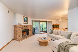 9165 N Rd, Palos Hills, IL 60465 - Photo 2