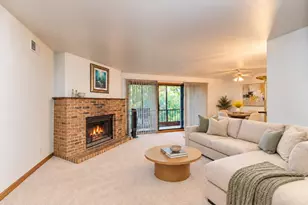 9165 N Rd, Palos Hills, IL 60465 - Photo 2