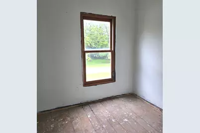 318 W Jefferson Street, Gardner, IL 60424 - Photo 10