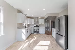 6351 S Kilbourn Ave, Chicago, IL 60629 - Photo 12