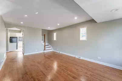 6351 S Kilbourn Avenue, Chicago, IL 60629 - Photo 4