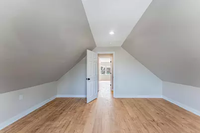 6351 S Kilbourn Avenue, Chicago, IL 60629 - Photo 18