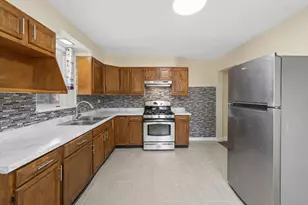 6547 N California Ave, Chicago, IL 60645 - Photo 12
