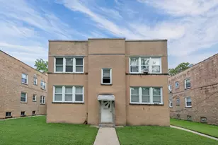 6547 N California Ave, Chicago, IL 60645 - Photo 2