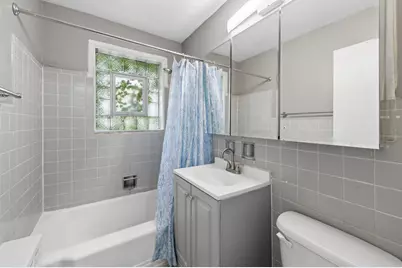 6547 N California Avenue #2N, Chicago, IL 60645 - Photo 6