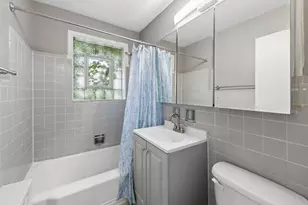 6547 N California Ave, Chicago, IL 60645 - Photo 6