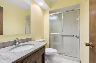 15324 Heather Ct, Orland Park, IL 60462 - Photo 10