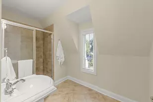 706 N Ellsworth St, Naperville, IL 60563 - Photo 32