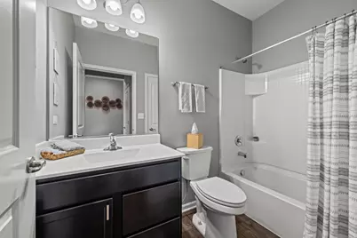 230 Sussex Court, North Aurora, IL 60542 - Photo 16