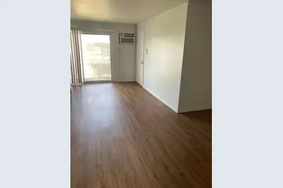 92 Olesen Drive #300, Naperville, IL 60540 - Photo 2