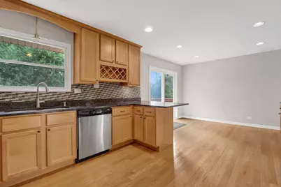 1S705 Eisenhower Road, Oakbrook Terrace, IL 60181 - Photo 10
