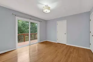 1S705 Eisenhower Rd, Oakbrook Terrace, IL 60181 - Photo 16