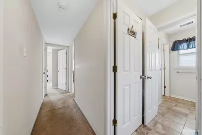 17554 Cypress Avenue, Country Club Hills, IL 60478 - Photo 14