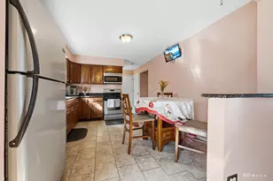 17554 Cypress Ave, Country Club Hills, IL 60478 - Photo 10