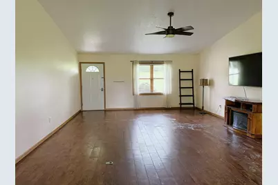 1910 Lakeview Lane, Dixon, IL 61021 - Photo 4
