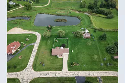 1910 Lakeview Lane, Dixon, IL 61021 - Photo 2