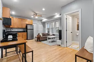 6812 N Wayne Ave, Chicago, IL 60626 - Photo 2