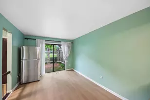 105 W Dover Dr, Mount Prospect, IL 60056 - Photo 32