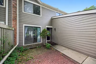 105 W Dover Drive, Mount Prospect, IL 60056 - Photo 40
