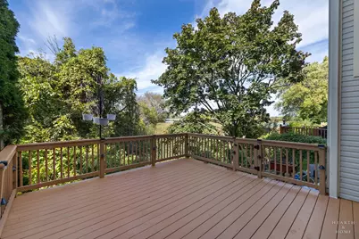 448 E Fawn Lane, Palatine, IL 60074 - Photo 4