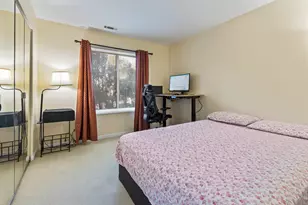 580 Cumberland Trail, Roselle, IL 60172 - Photo 22