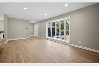 8009 Winter Circle, Downers Grove, IL 60516 - Photo 6
