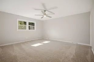 8009 Winter Cir, Downers Grove, IL 60516 - Photo 18