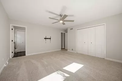 8009 Winter Circle, Downers Grove, IL 60516 - Photo 20