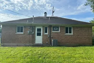 16 Sauk Trail, Park Forest, IL 60466 - Photo 4