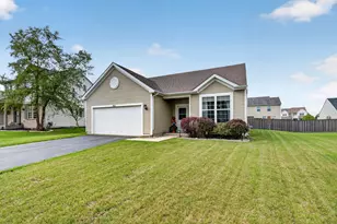 1611 Balboa Dr, Minooka, IL 60447 - Photo 2