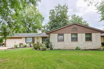 1431 Maple Lane, Elgin, IL 60123 - Photo 4