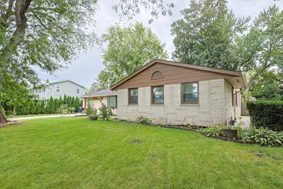 1431 Maple Lane, Elgin, IL 60123 - Photo 2