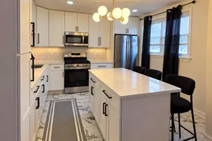 4137 Ruby St, Schiller Park, IL 60176 - Photo 4