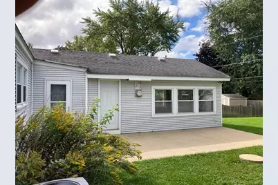 36608 N Lawrence Drive, Lake Villa, IL 60046 - Photo 2