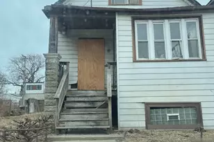 6451 S Eberhart Ave, Chicago, IL 60637 - Photo 1