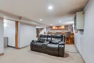 6100 N Mason Ave, Chicago, IL 60646 - Photo 20